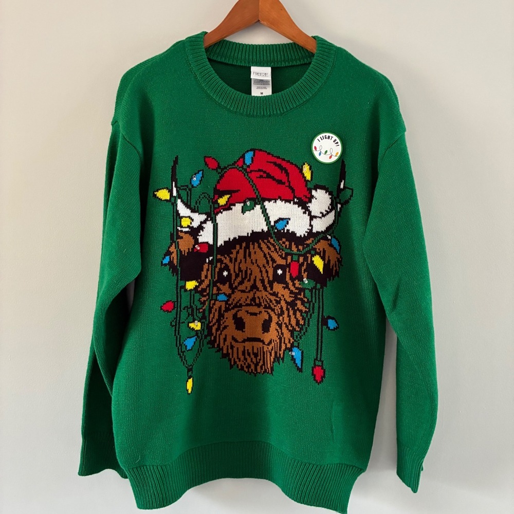 Freeze Sweater Unisex M Green Highland Cow Light Up Ugly Christmas Sweater NEW